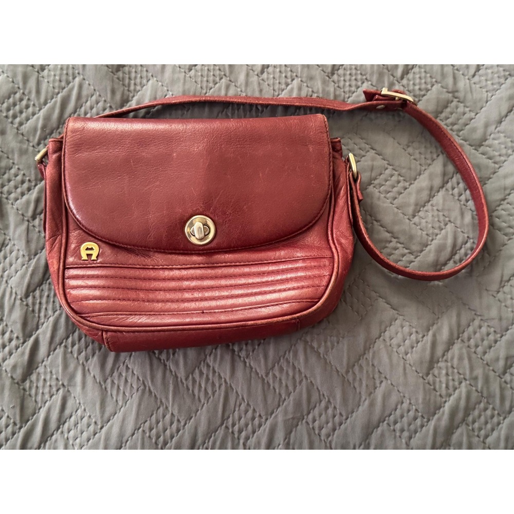 Vintage Etienne Aigner Burgandy Red Leather Purse Shoulder Bag